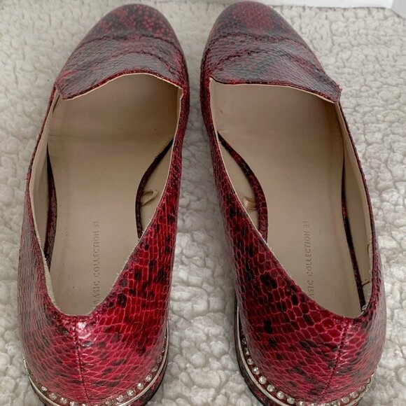 Zara Basic Burgundy Reptile Print Flat Loafers Womens 39 US 8 Beaded Detail - Picture 6 of 10